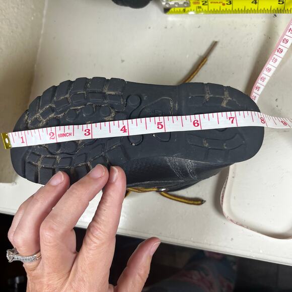 Timberland Toddler Boots - size for unknown see photos for measurements - Picture 7 of 10